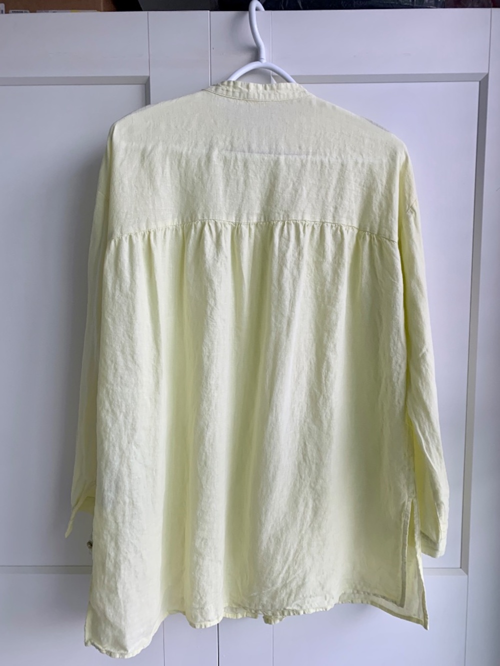 Eileen Fisher 100% Organic Linen Blouse size S Button down - Picture 3 of 9